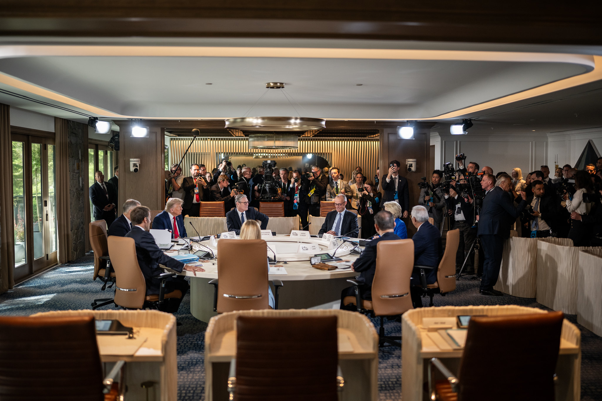 Technische Analyse eines modernen Online-Casino-Backends mit Fokus auf Sicherheit und Datenströme